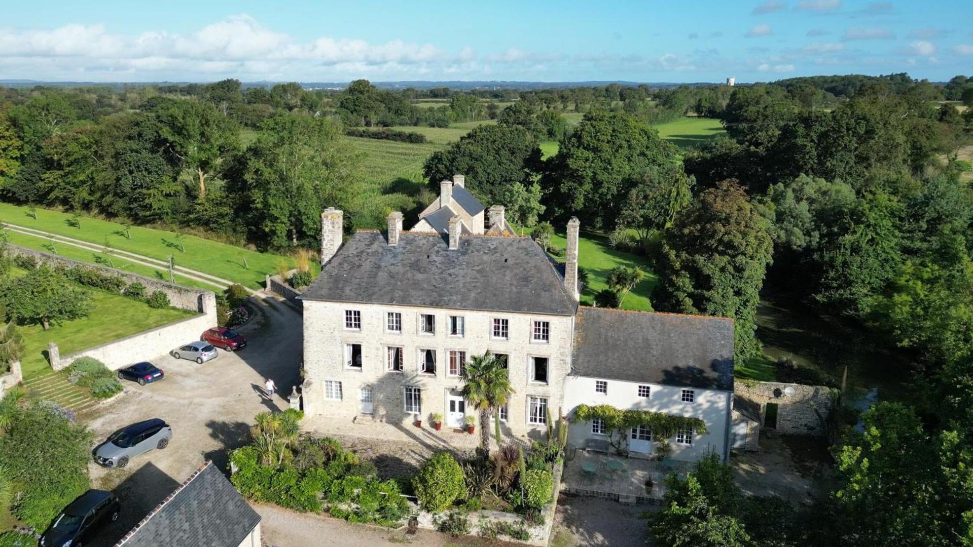 Bed and Breakfast Manoir De Savigny Валонь Экстерьер фото